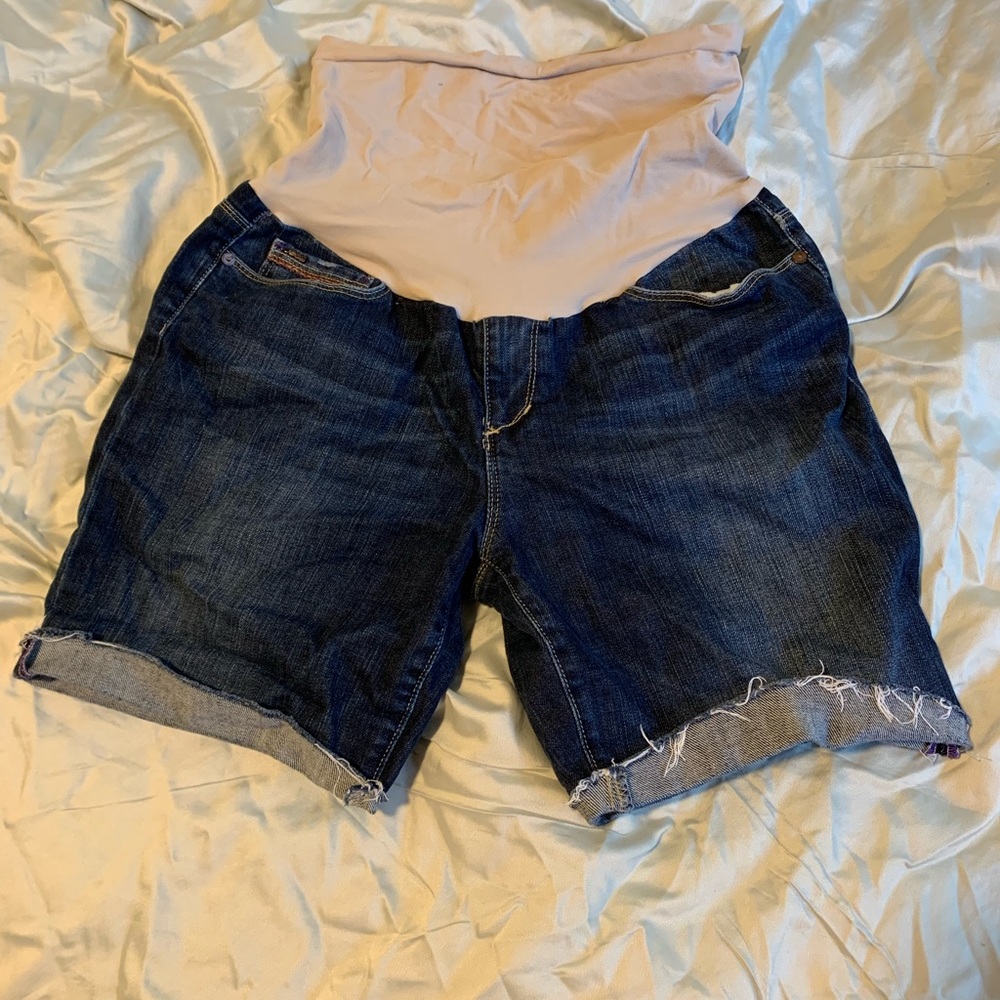 Joe’s Maternity shorts
